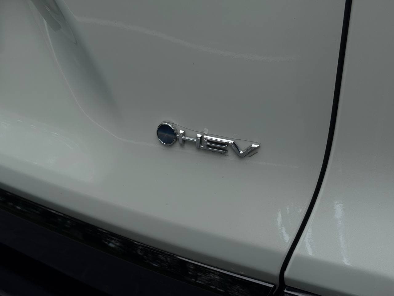 Toyota RAV4 — фото 6