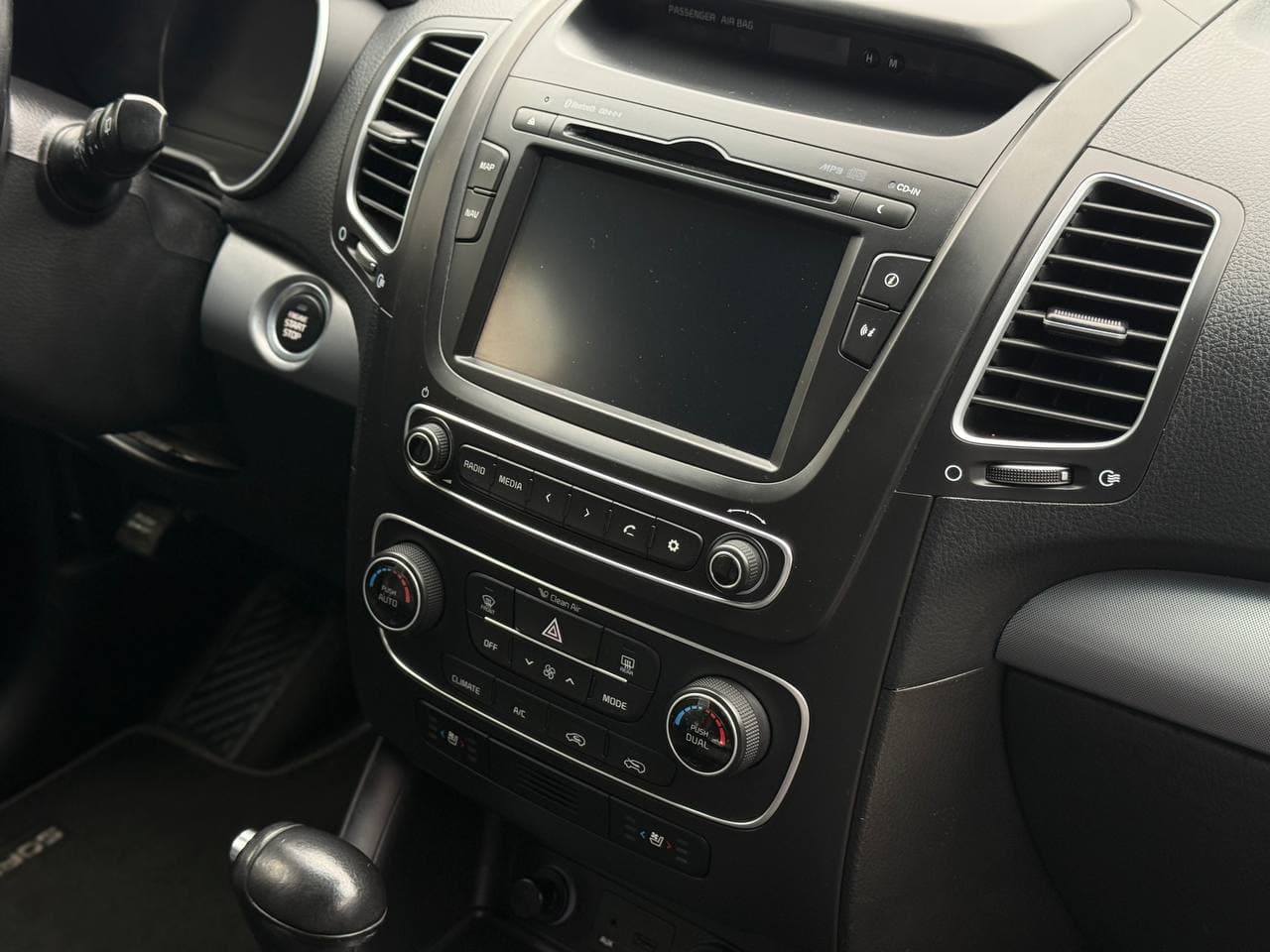 Kia Sorento Platinum — фото 14