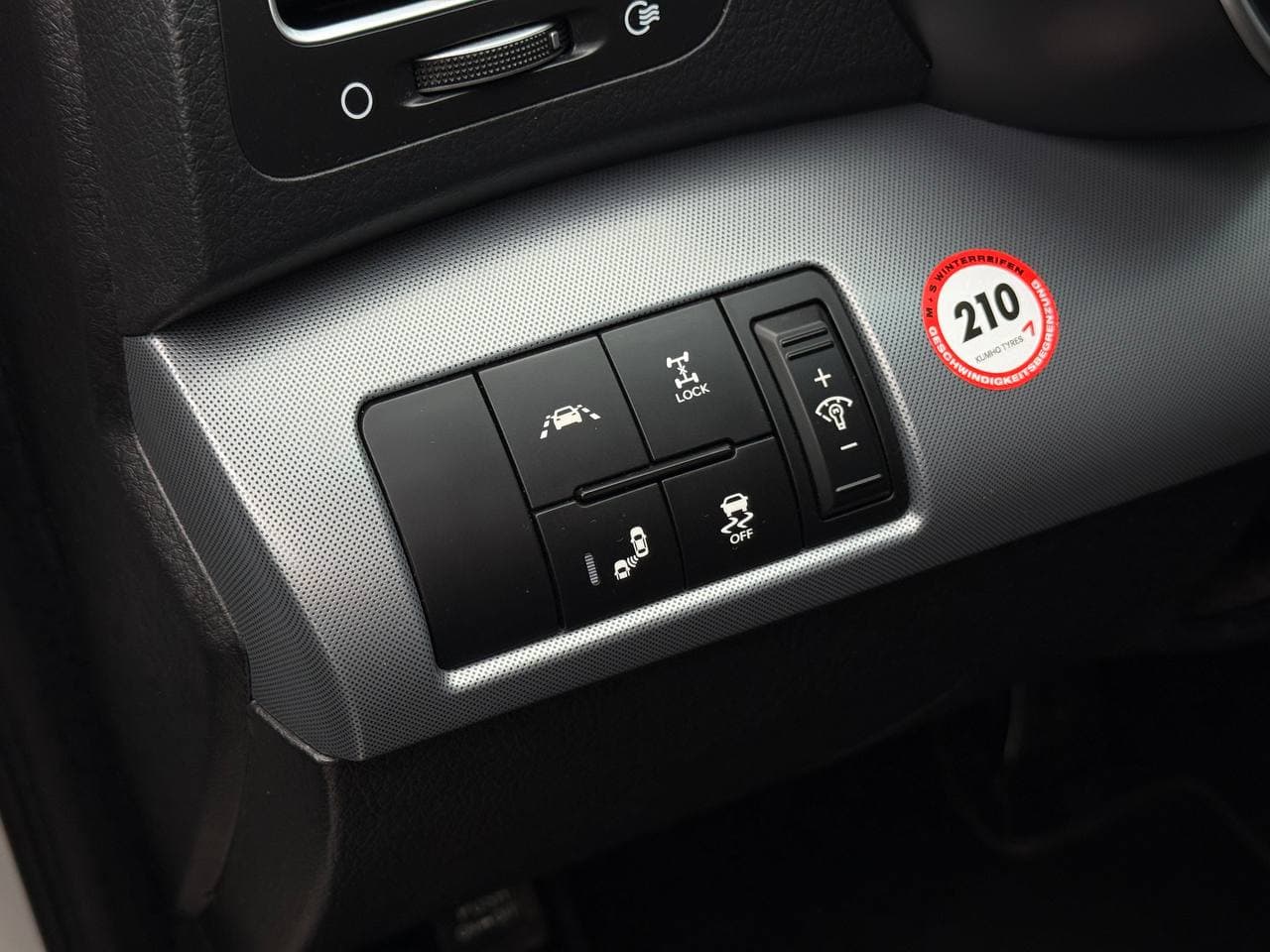 Kia Sorento Platinum — фото 7