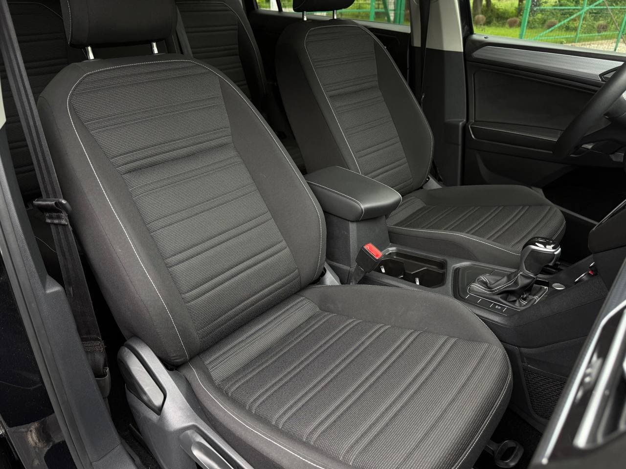 Volkswagen Tiguan — фото 10