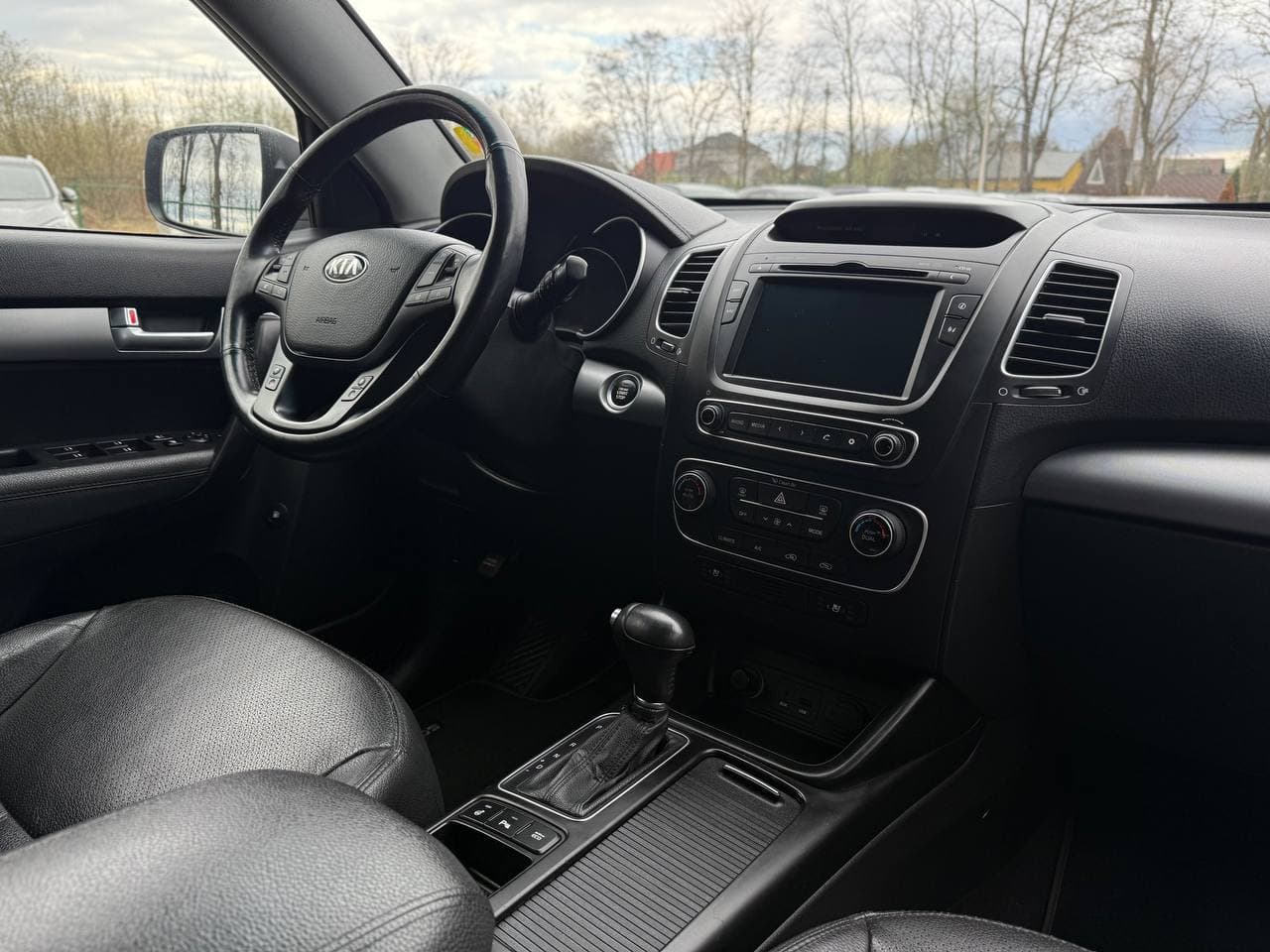 Kia Sorento Platinum — фото 16