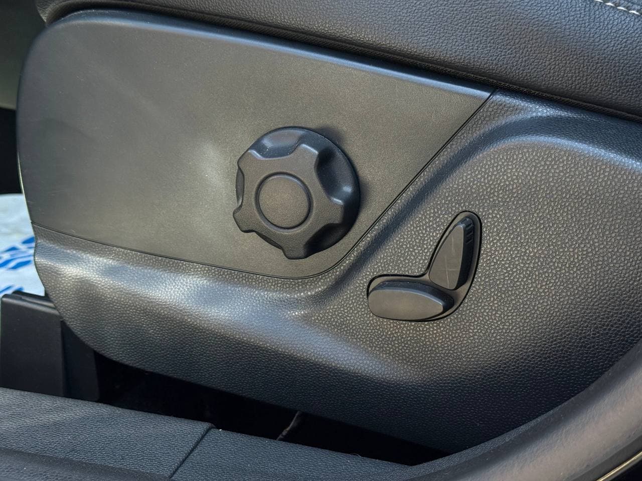 Ford Ecosport SES — фото 9