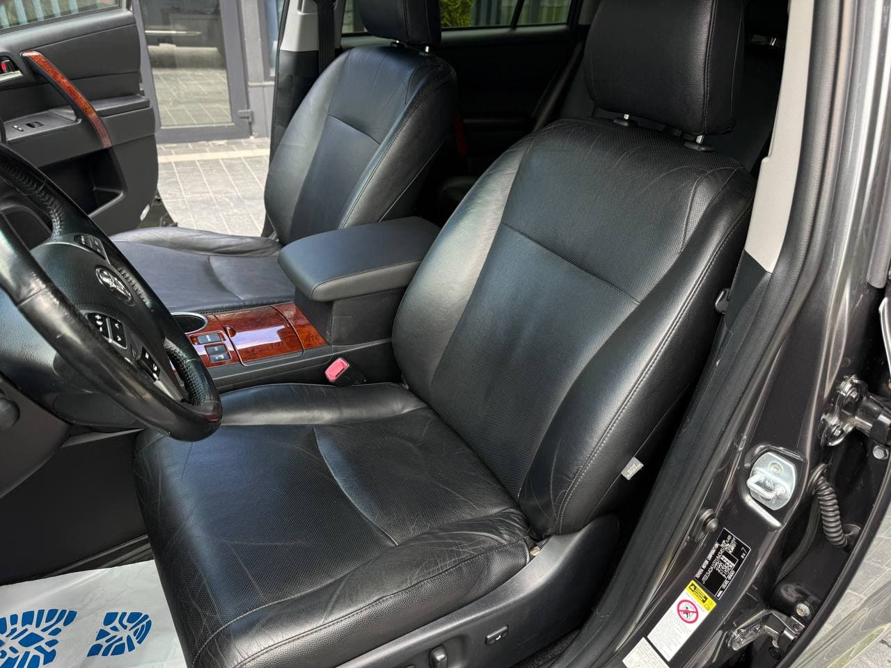 Toyota Highlander — фото 17