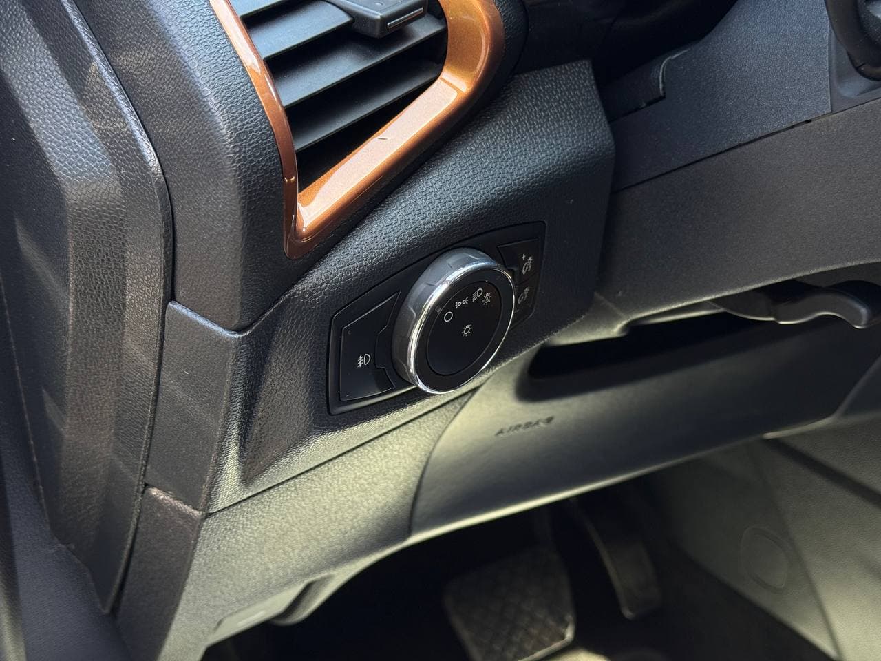 Ford Ecosport SES — фото 14