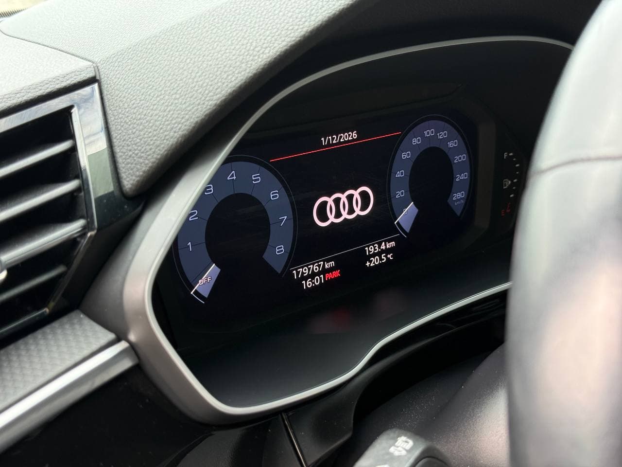 Audi Q3 Premium — фото 7