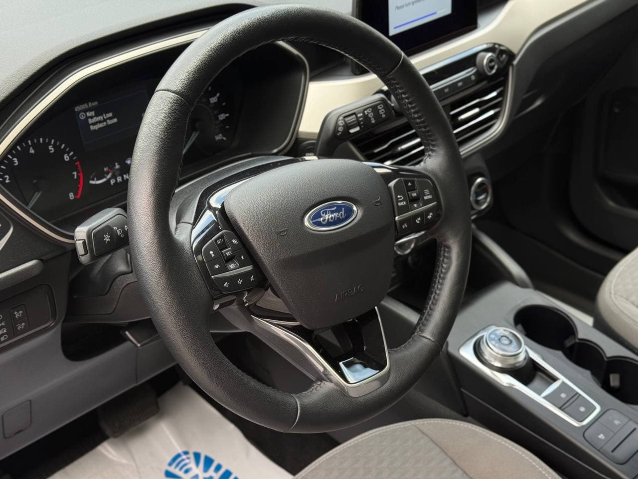 Ford Escape SE — фото 17