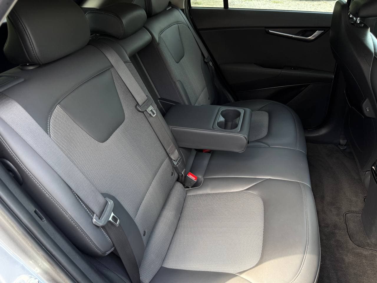 Kia Niro Wind — фото 14
