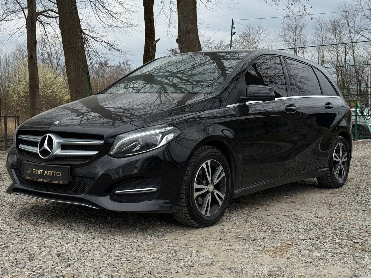 Mercedes-Benz B180d