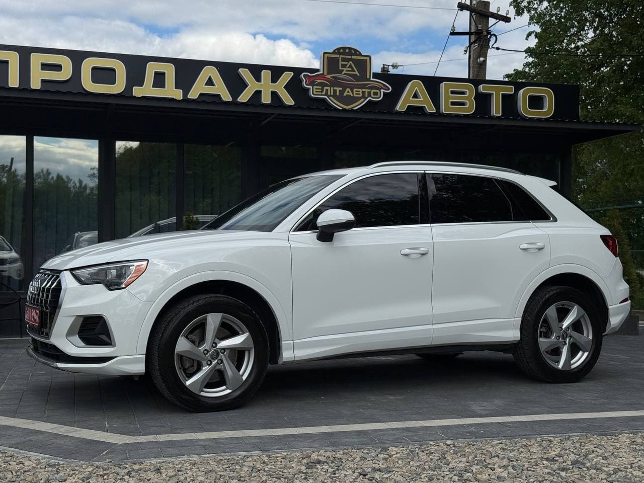 Audi Q3 Premium, 2018