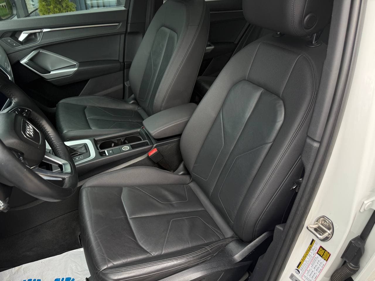 Audi Q3 Premium — фото 17
