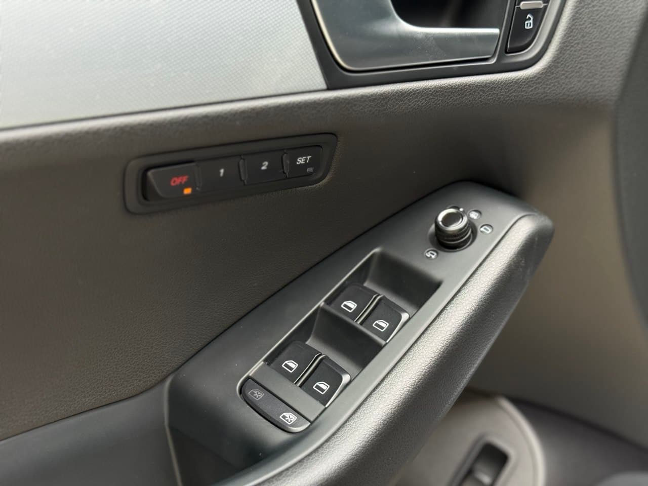 Audi Q5 Premium — фото 17