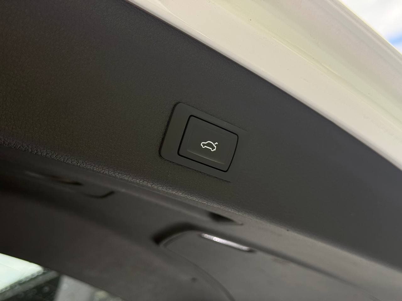 Audi Q3 Premium — фото 15
