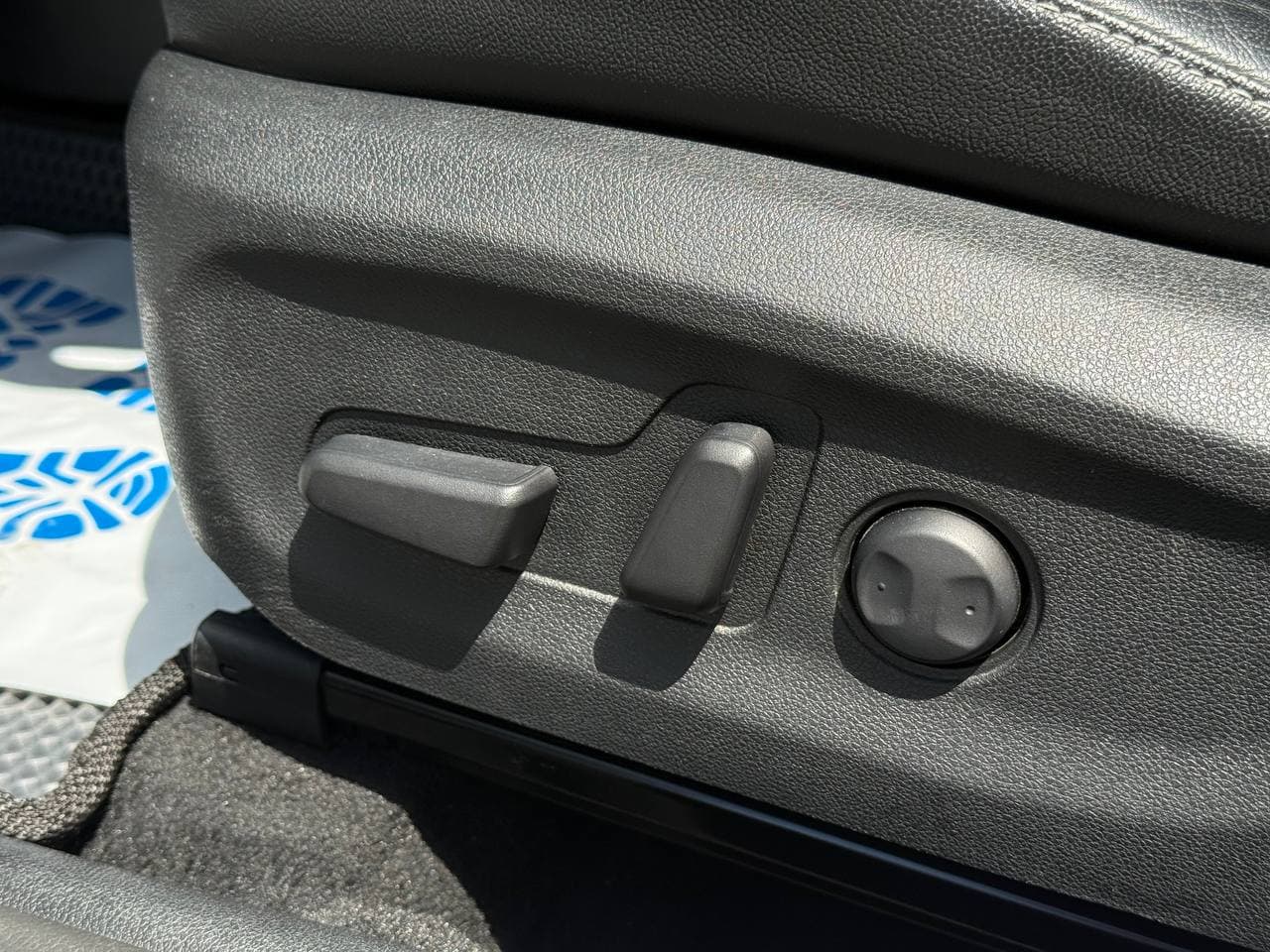 Kia Niro Plug-in hybrid — фото 8