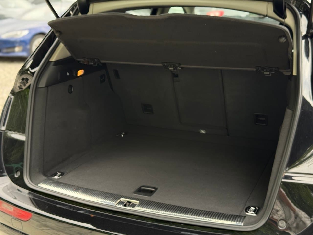 Audi Q5 Premium — фото 10