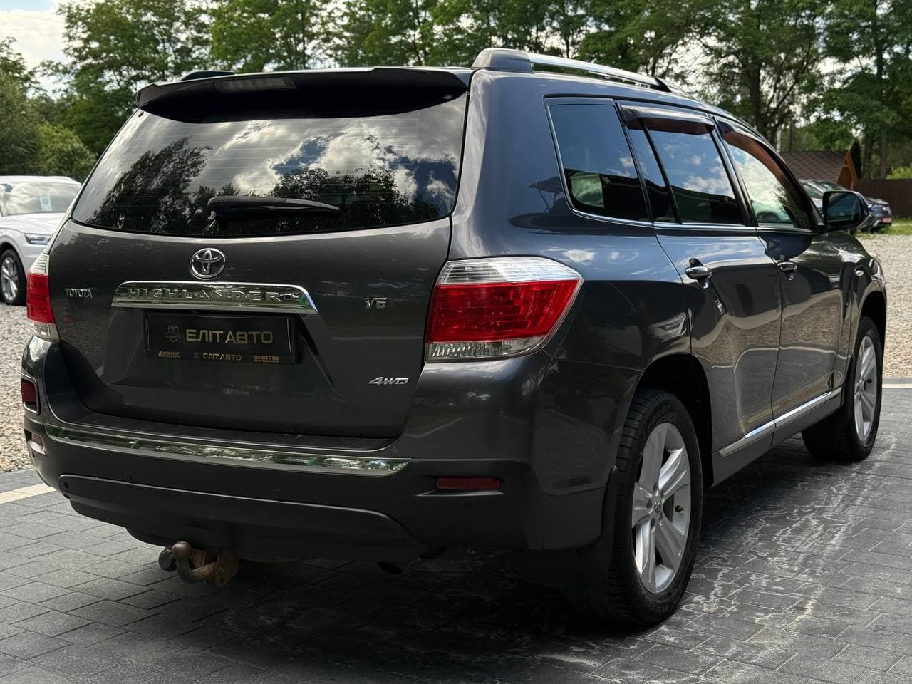 Toyota Highlander, 2011