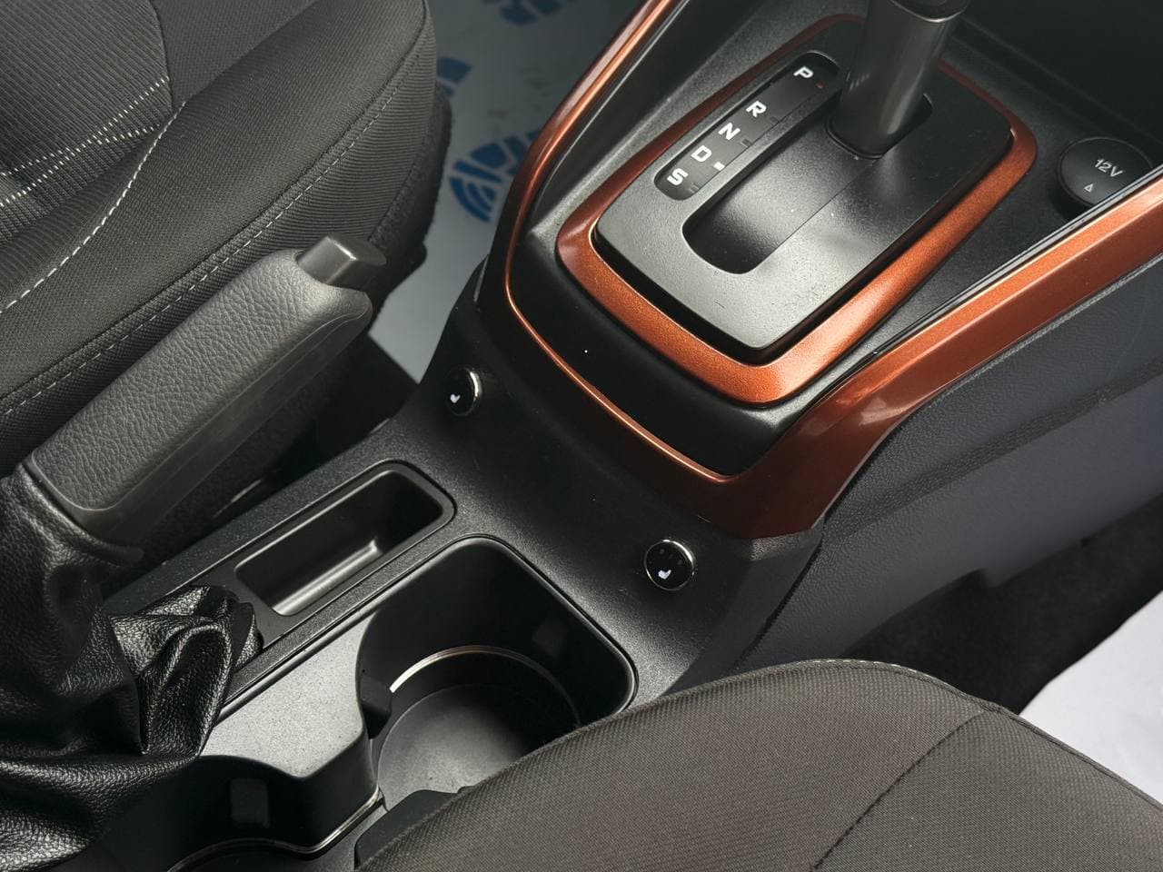 Ford Ecosport — фото 15