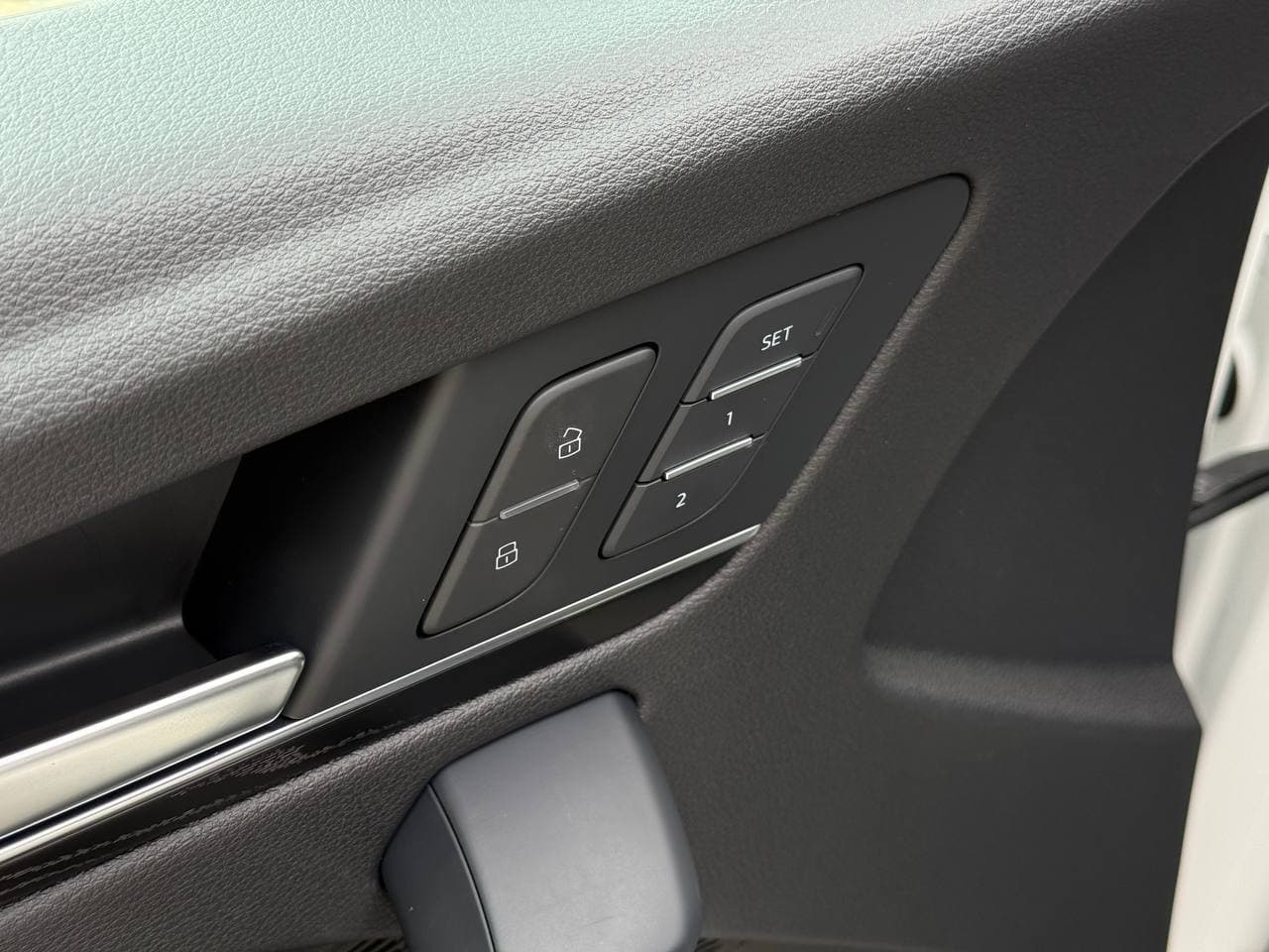 Audi Q5 Premium Plus — фото 25