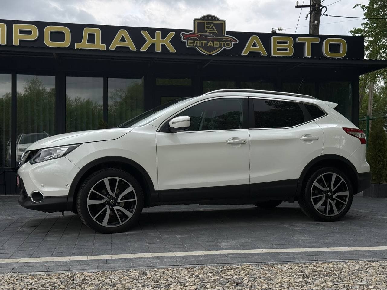 Nissan Qashqai — фото 2