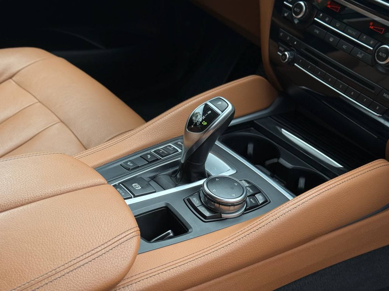 BMW X6 Xdrive35i — фото 16
