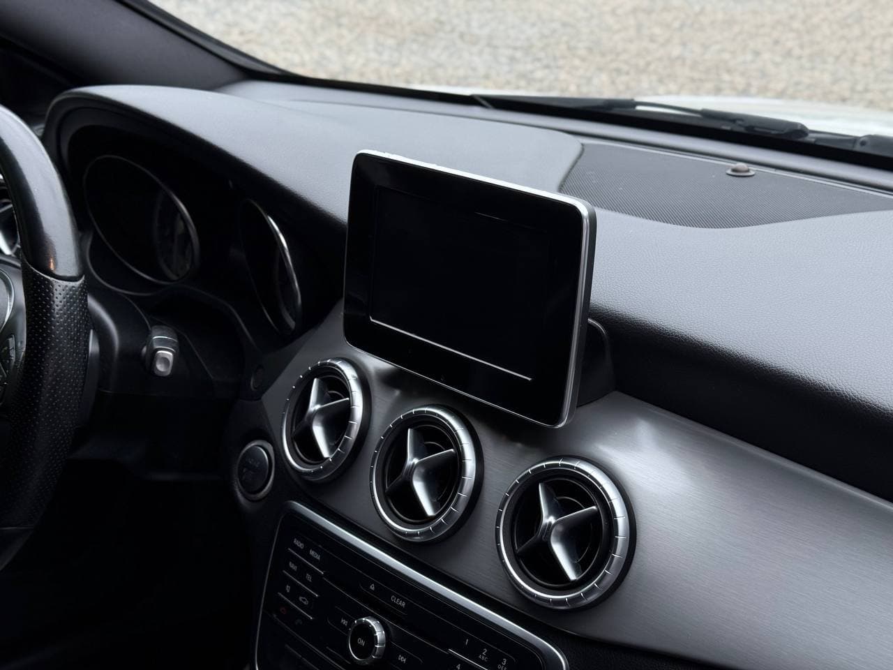 Mercedes-Benz CLA250 — фото 11