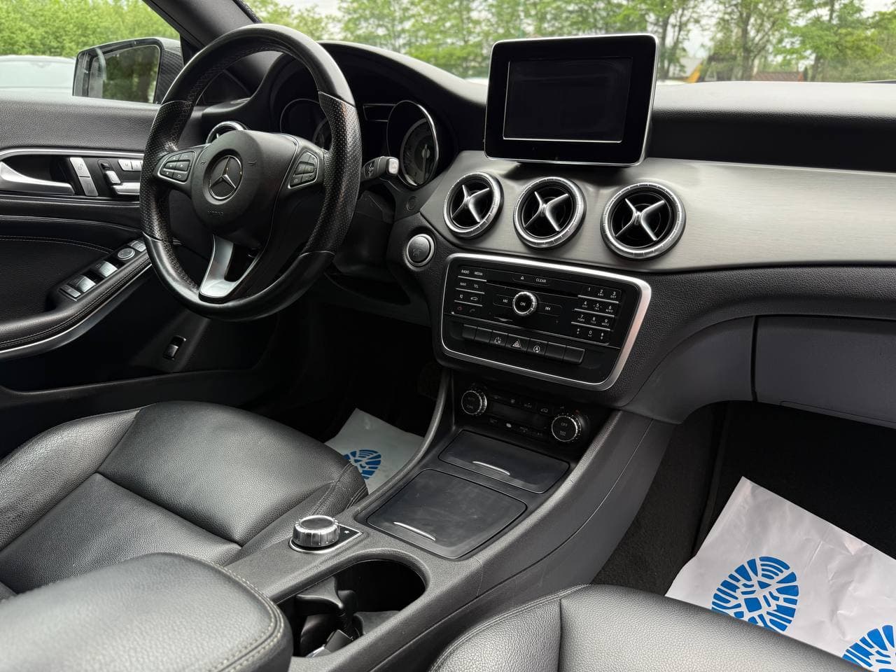 Mercedes-Benz CLA250 — фото 14
