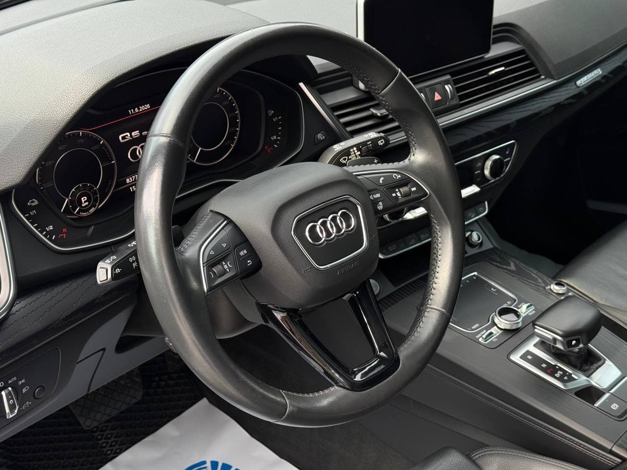 Audi Q5 e-tron Plug-in Hybrid — фото 7