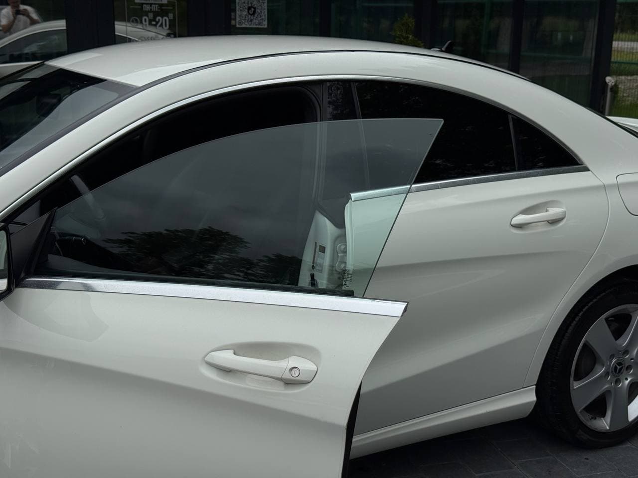 Mercedes-Benz CLA250 — фото 10