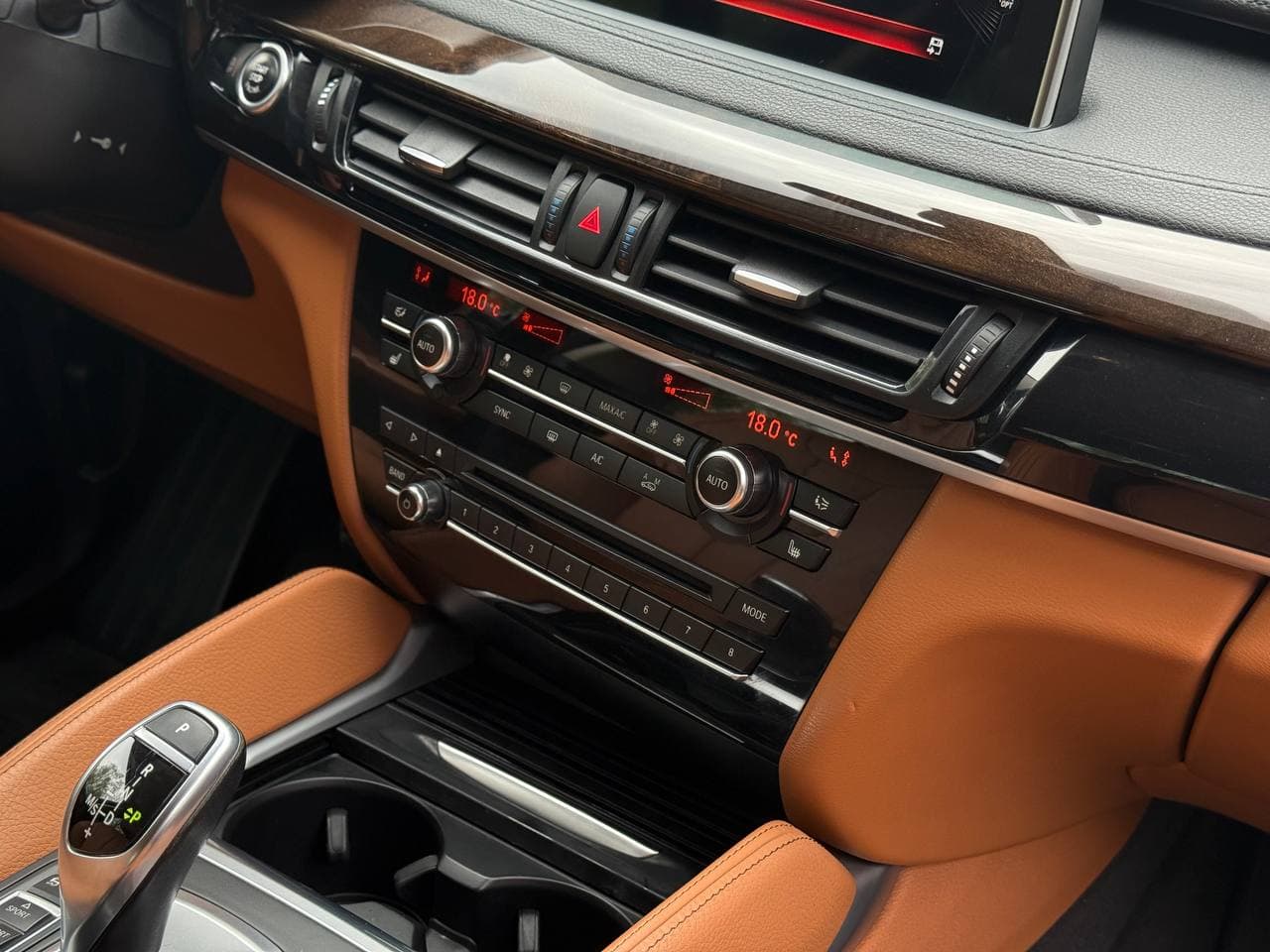 BMW X6 Xdrive35i — фото 15