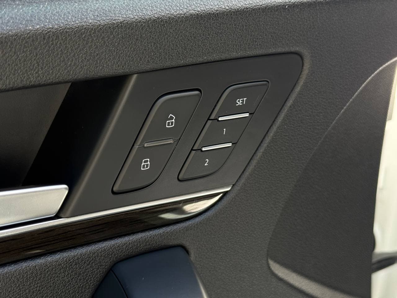 Audi Q5 Premium Plus — фото 10