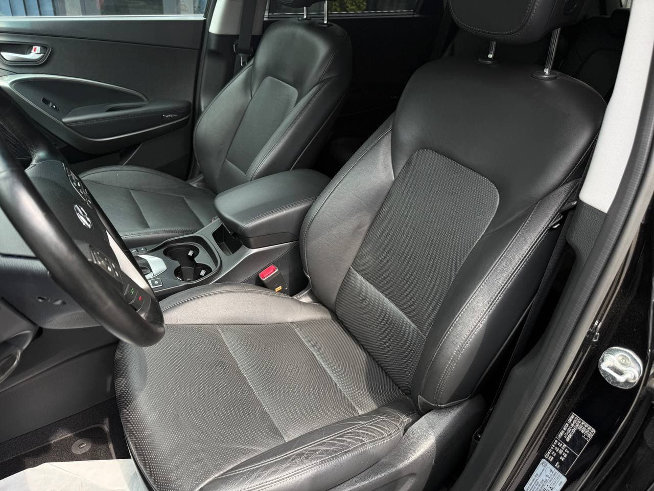 Hyundai Grand Santa Fe — фото 12