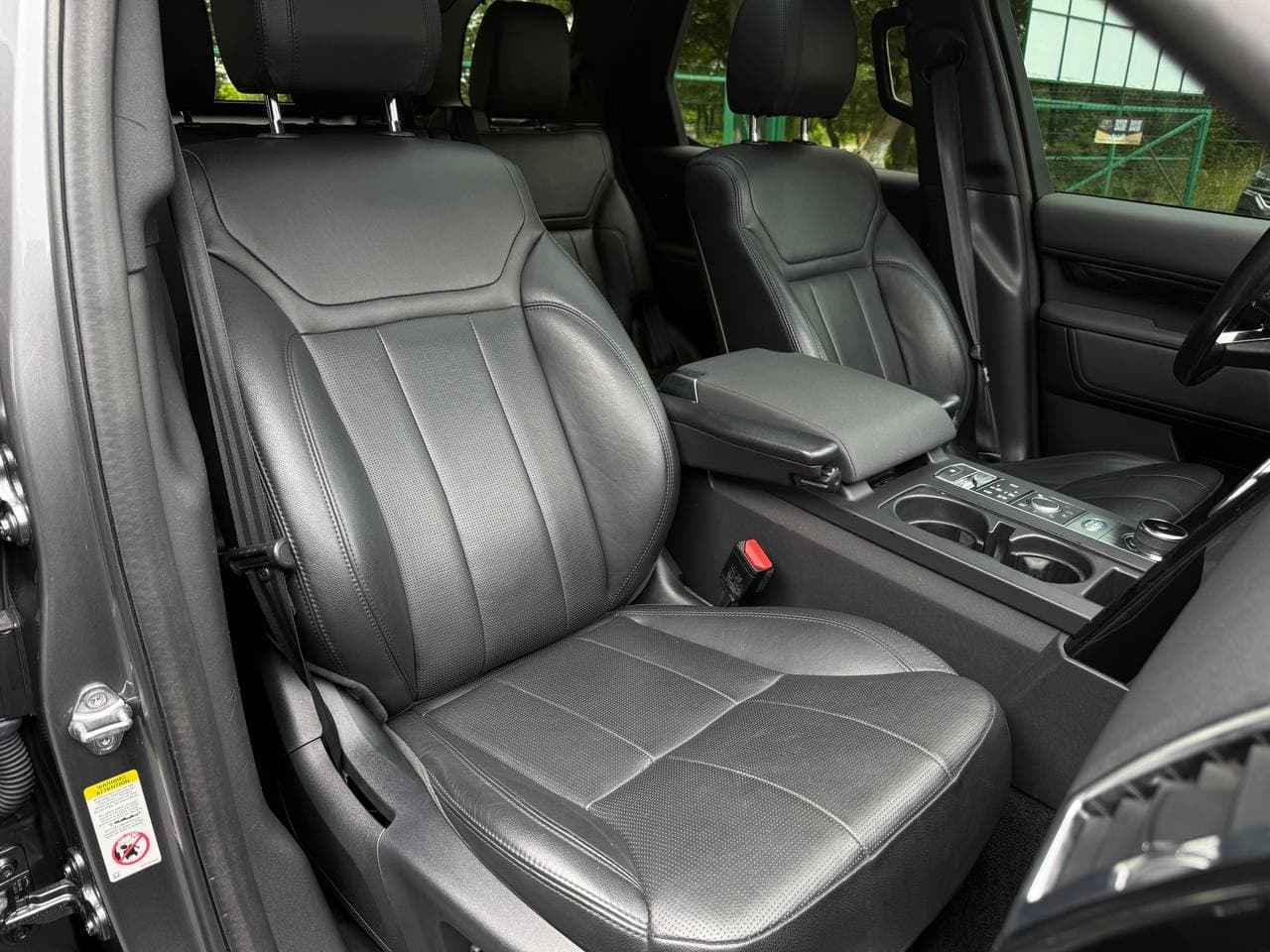 Land Rover Discovery — фото 19