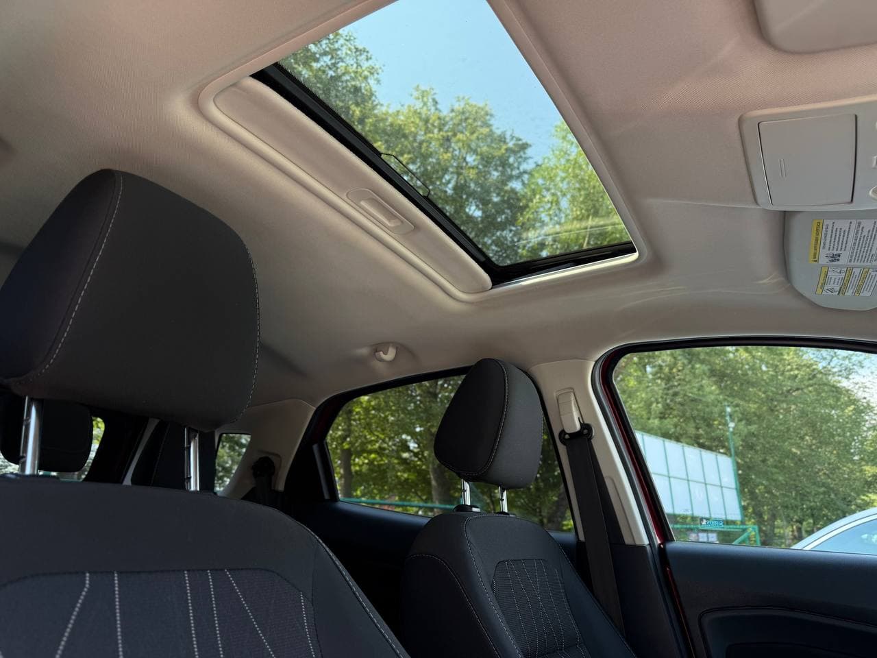 Ford Ecosport SE 4WD — фото 16