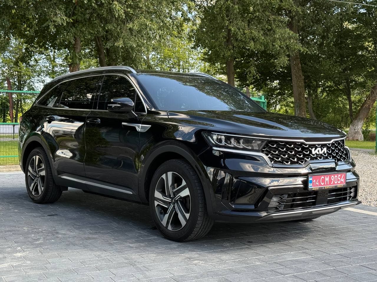Kia Sorento Hybrid AWD — фото 1