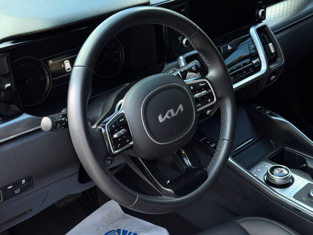 Kia Sorento Hybrid AWD — фото 6