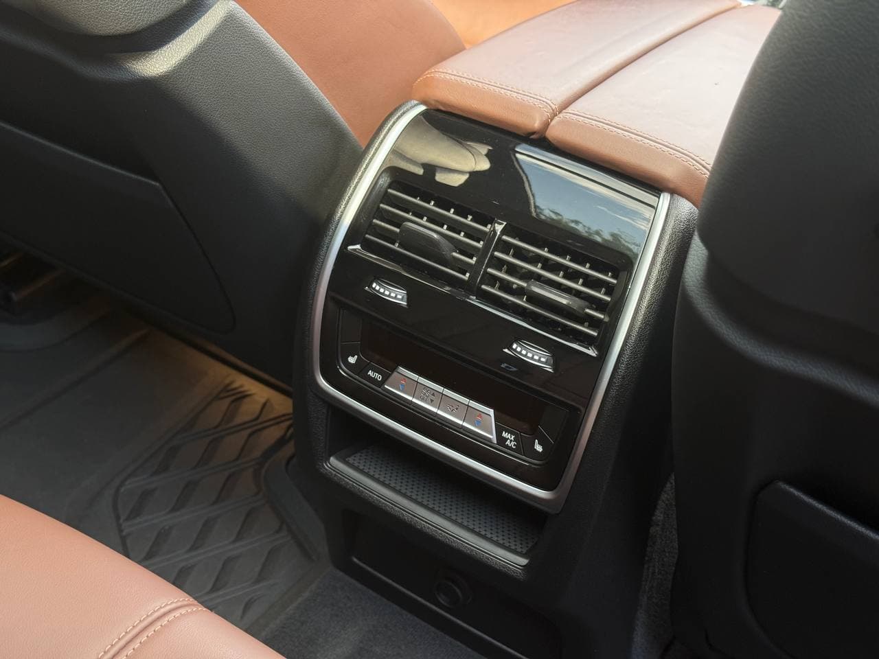 BMW X5 Xdrive40i — фото 20