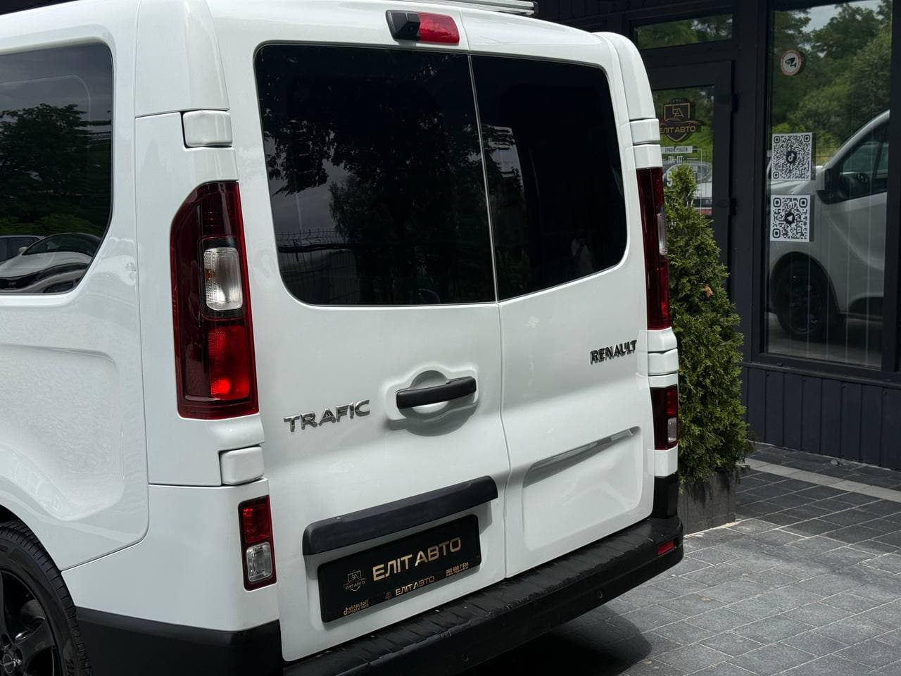 Renault Trafic — фото 5