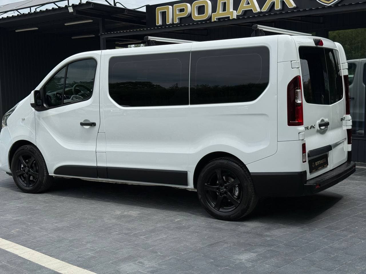 Renault Trafic — фото 2