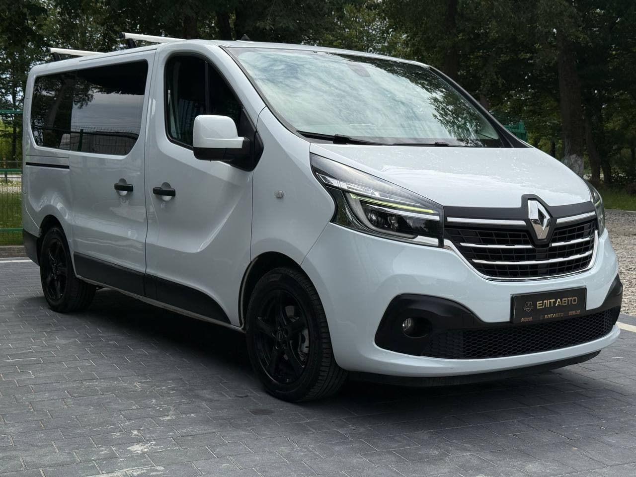 Renault Trafic — фото 4