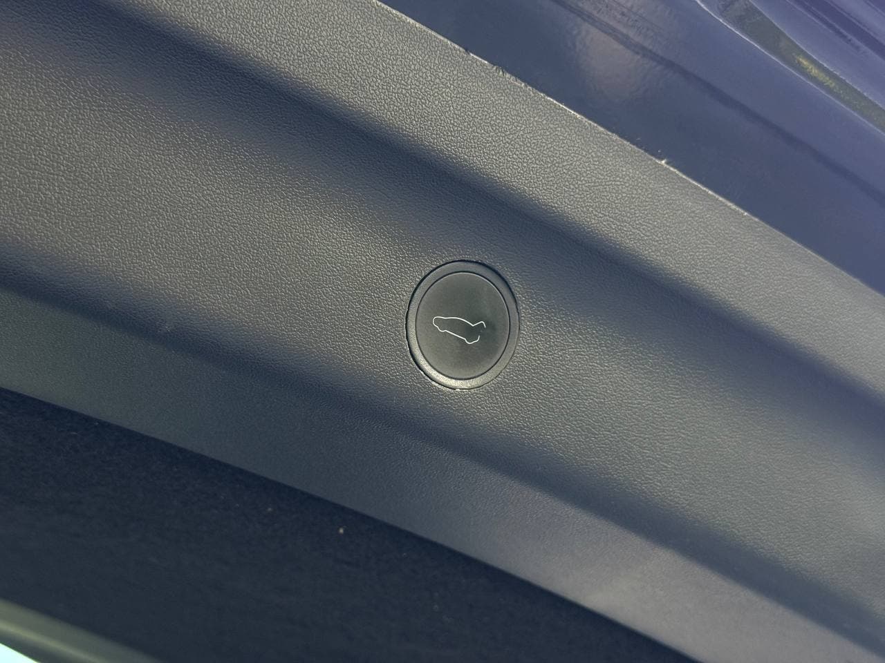 Tesla model Y — фото 18