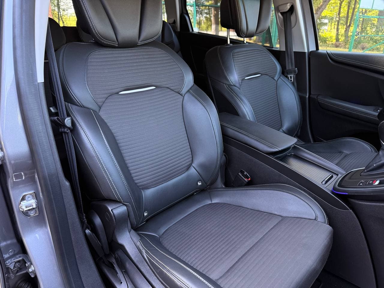 Renault Grand Scenic — фото 5
