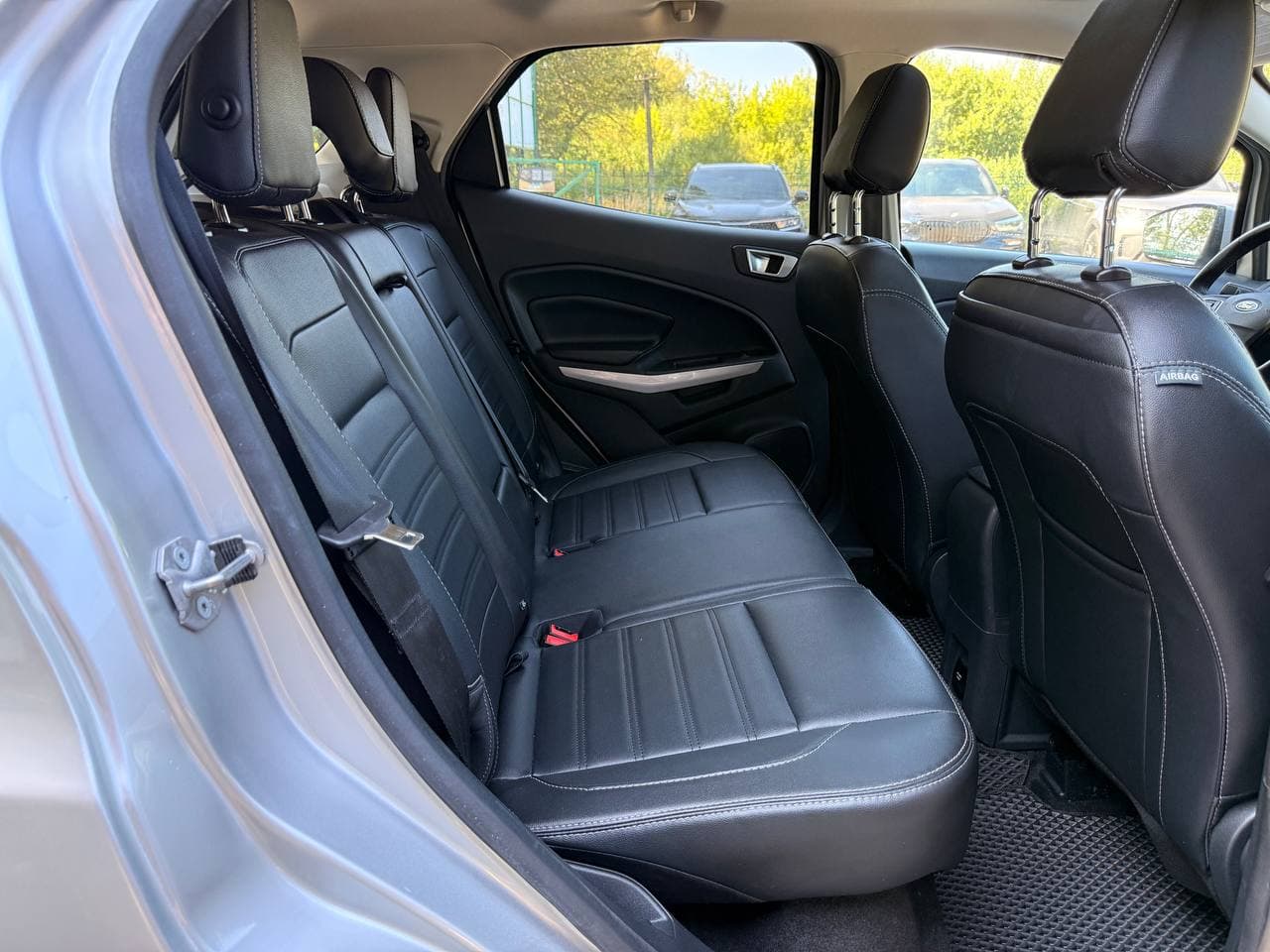 Ford Ecosport Titanium — фото 13