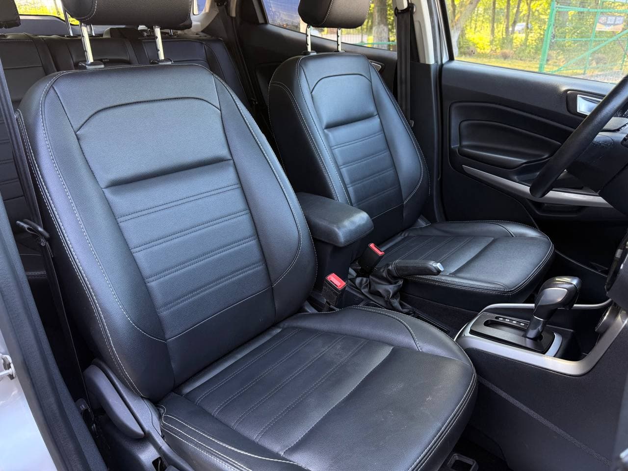 Ford Ecosport Titanium — фото 19