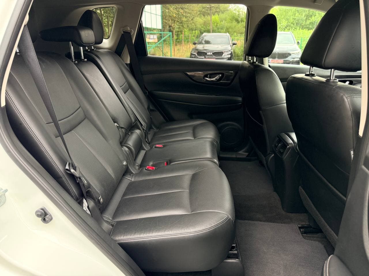Nissan Rogue SL AWD — фото 15