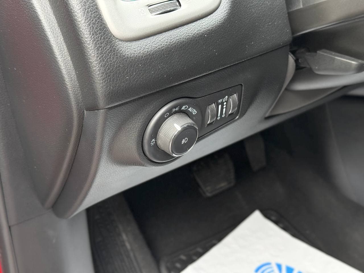 Jeep Compass — фото 10