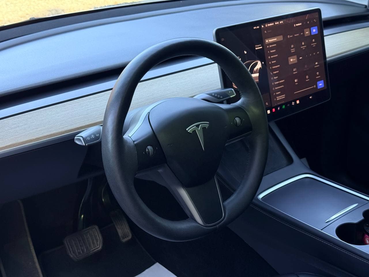 Tesla Model Y Dual Motor — фото 6
