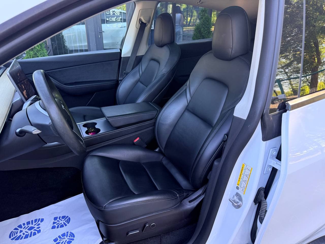 Tesla Model Y Dual Motor — фото 10