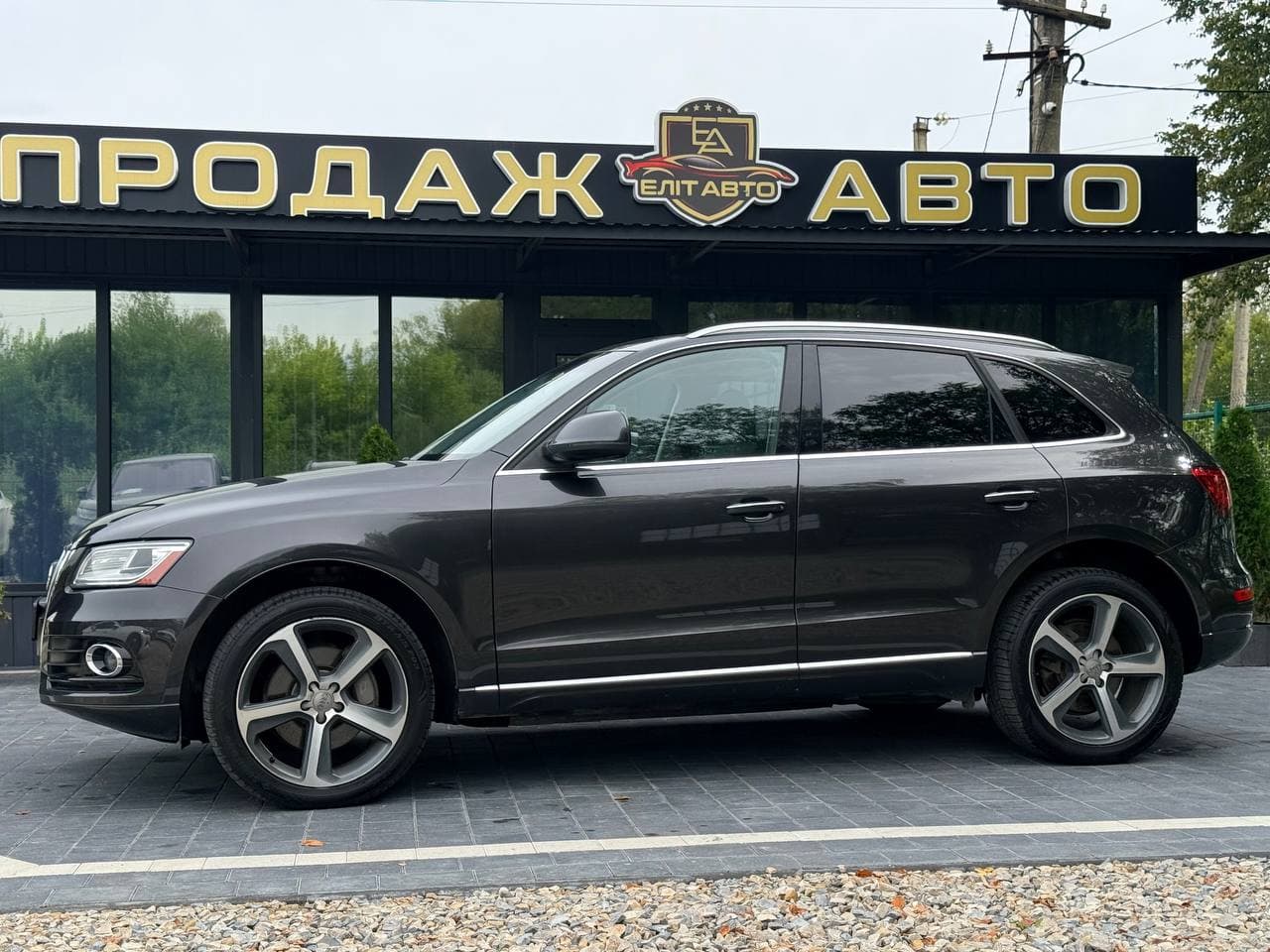 Audi Q5 Premium Plus 3.0TDI — фото 5