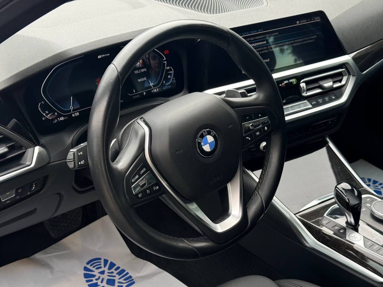 BMW 330e G20 Plug-in Hybrid — фото 6