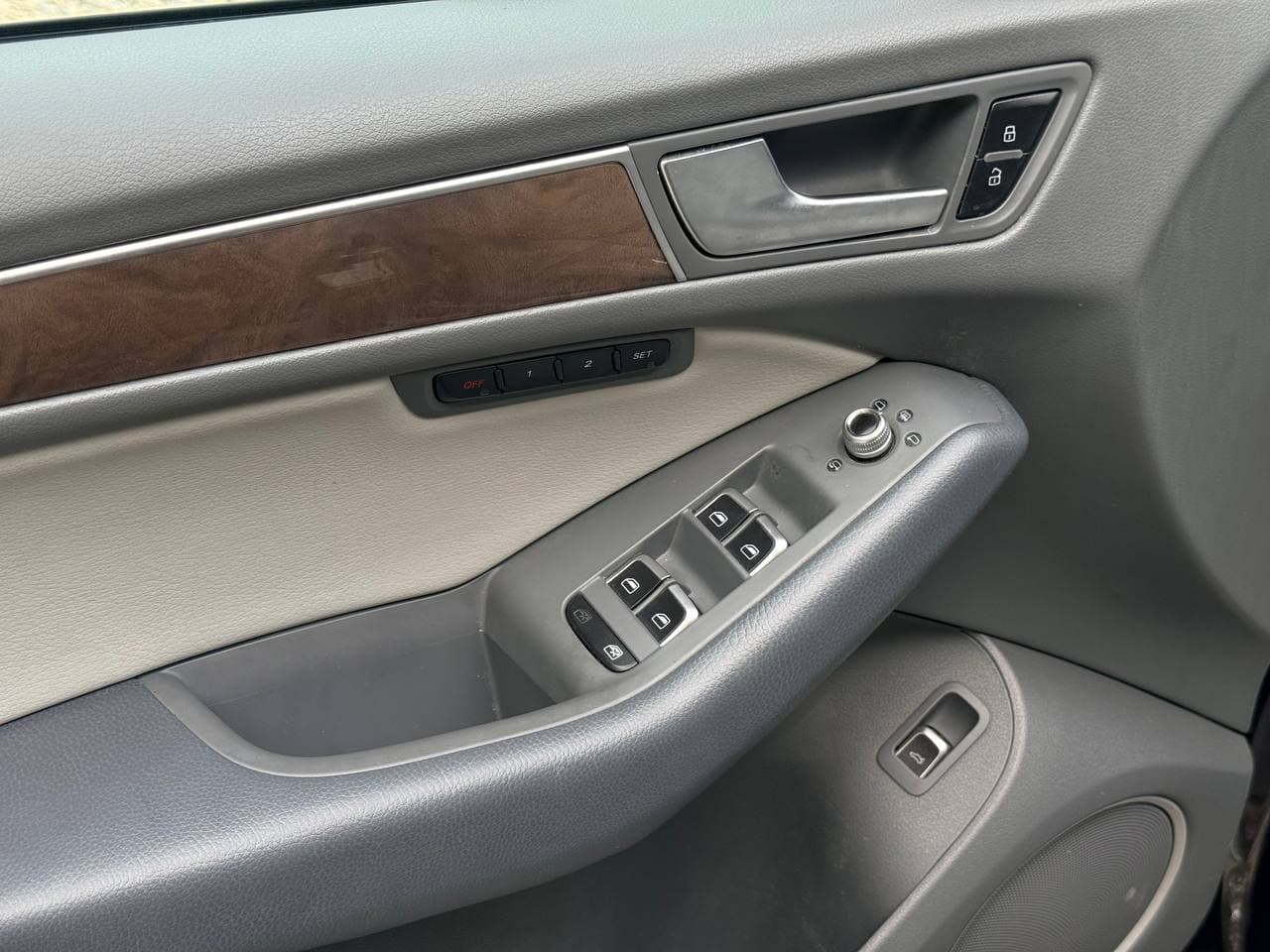 Audi Q5 Premium Plus — фото 15