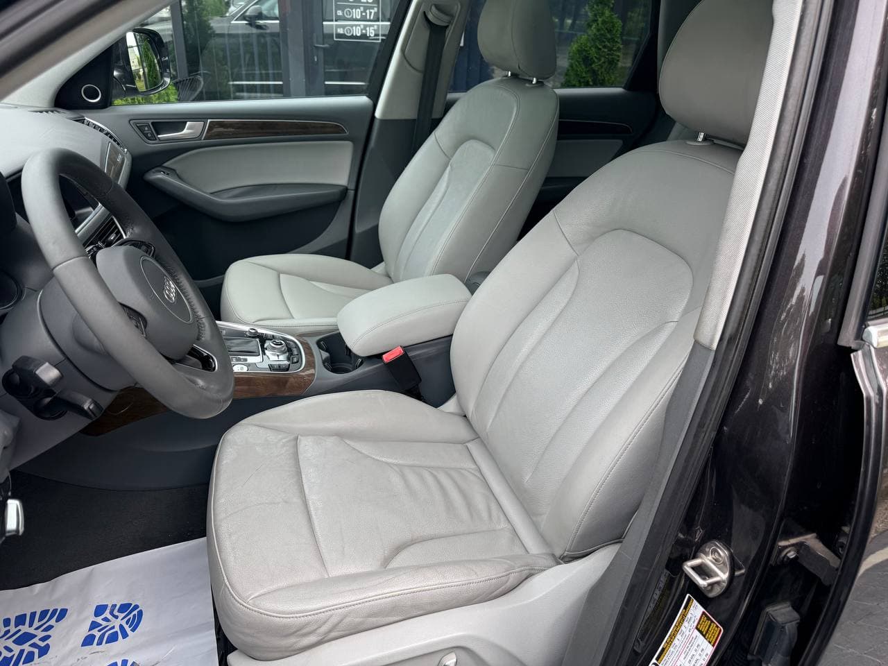 Audi Q5 Premium Plus — фото 6